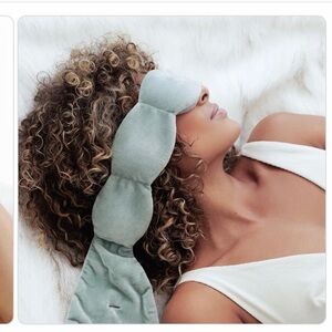 BRAND NEW nodpod weighted sleep mask